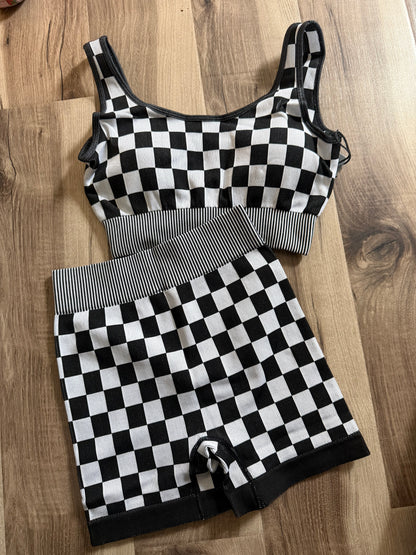 Black & White Gingham Seamless Active Set | Ribbed Sports Bra & Biker Shorts